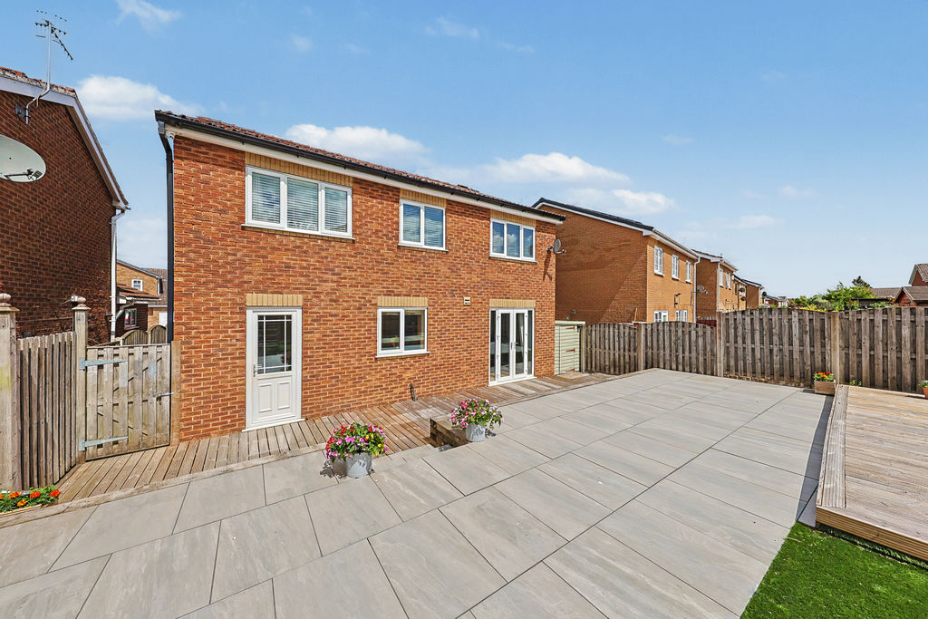 Bank Wood Close Newbold